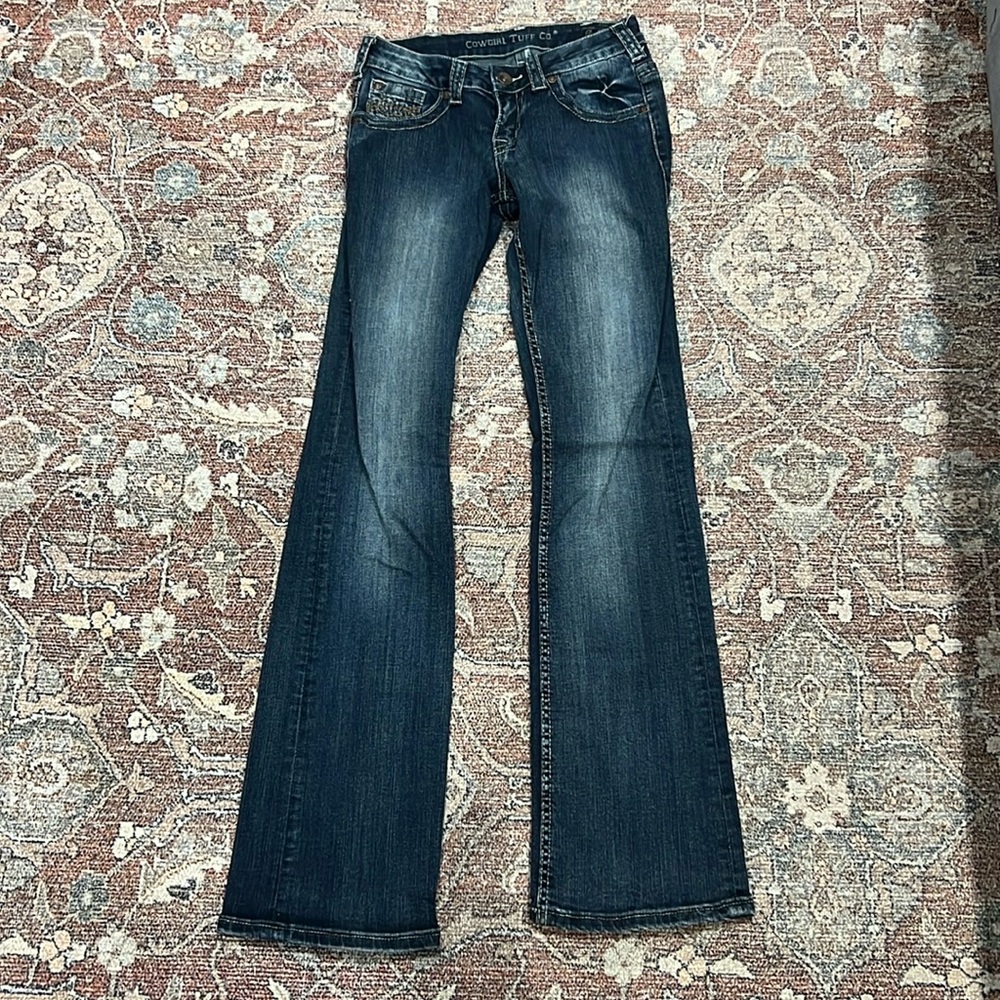 Cowgirl Tuff Don’t fence me in riding Jean 26x33